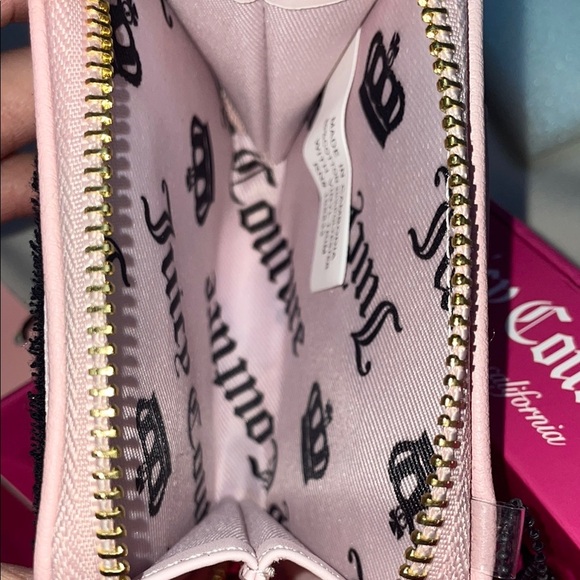 Juicy Couture Pink and Black Card Holder - Picture 6 of 8
